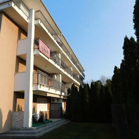 Kohl Wellness Apartman Siofok Dış mekan fotoğraf